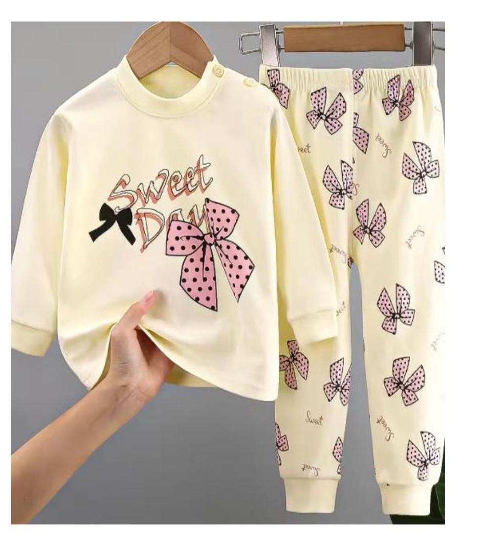 Kids Patterned Pajama Set – Soft Cotton Sleepwear with Fun Holiday & Seasonal Prints