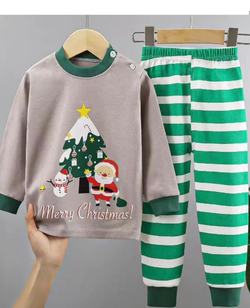 Kids Patterned Pajama Set – Soft Cotton Sleepwear with Fun Holiday & Seasonal Prints